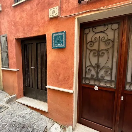 Cisternone *
